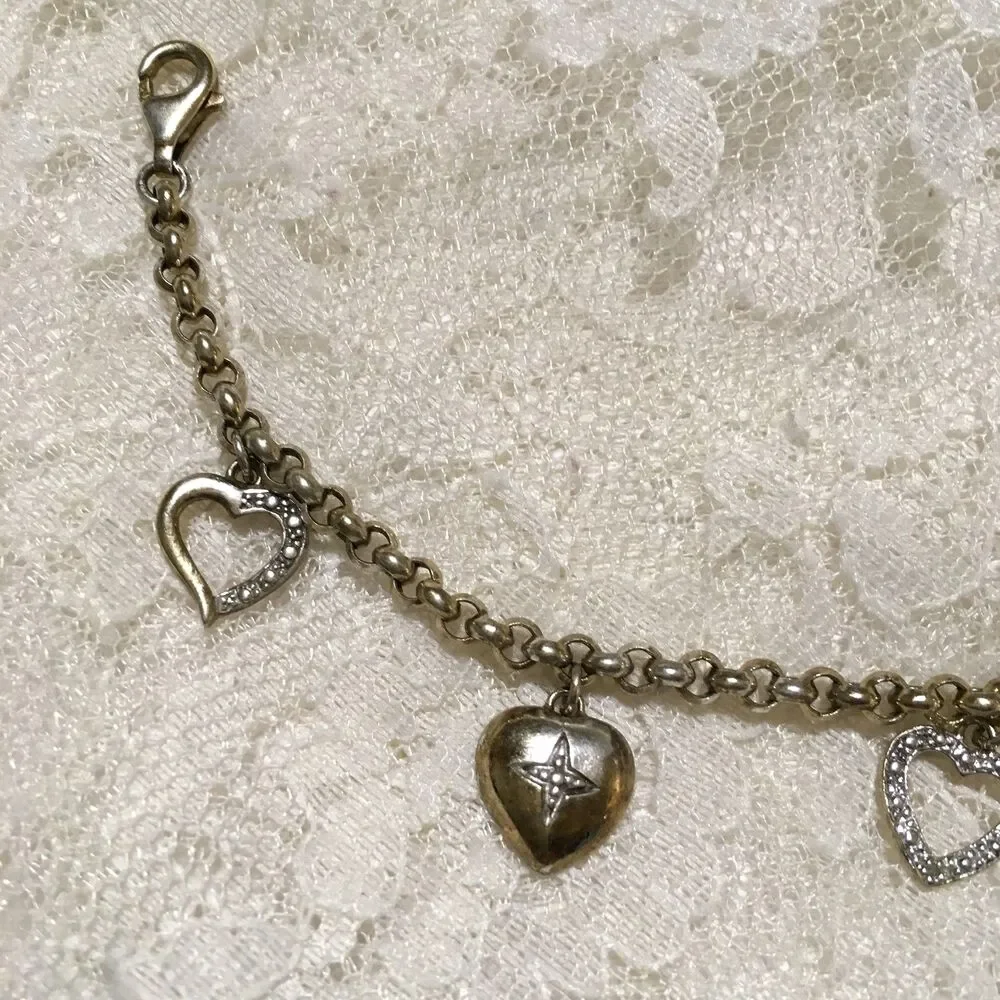 Unbranded sterling silver